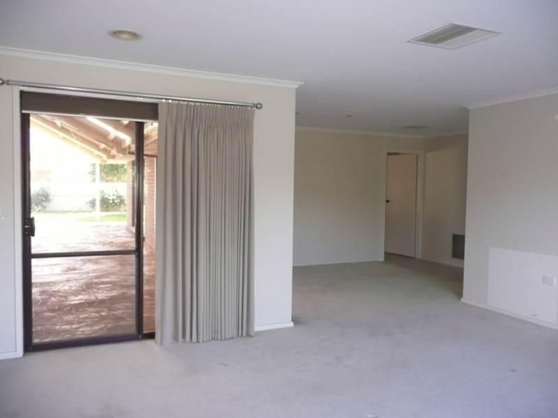 5 Paul Court, Yarrawonga VIC 3730