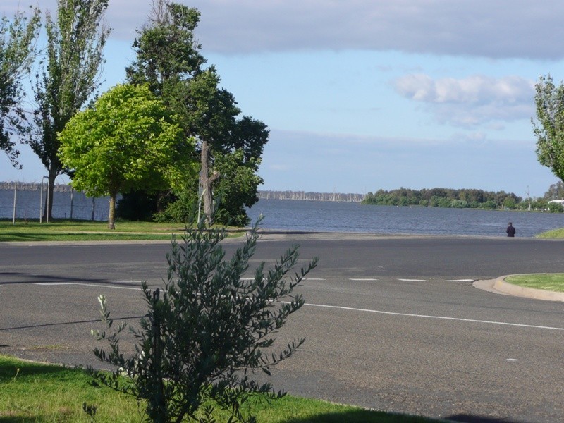 3,4,6,7,8/21-23 Bank Street, Yarrawonga VIC 3730