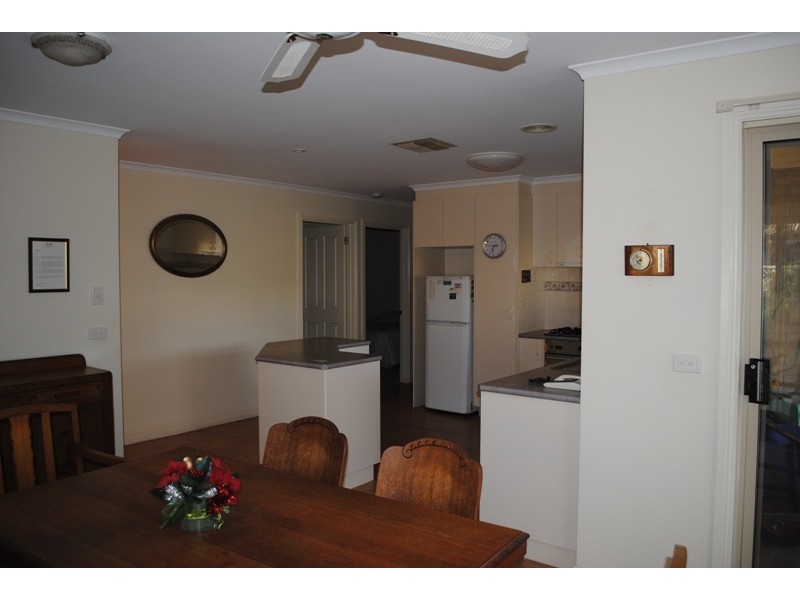 2/14 Woods Road, Yarrawonga VIC 3730