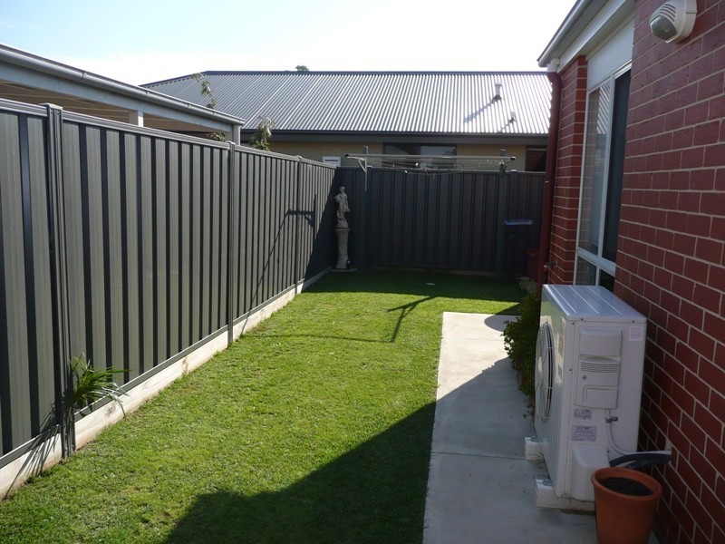 5 Wing Crecsent, Mulwala NSW 2647