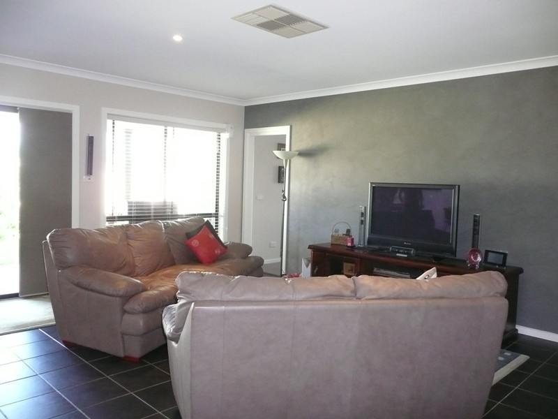 27 Henderson Street, Yarrawonga VIC 3730