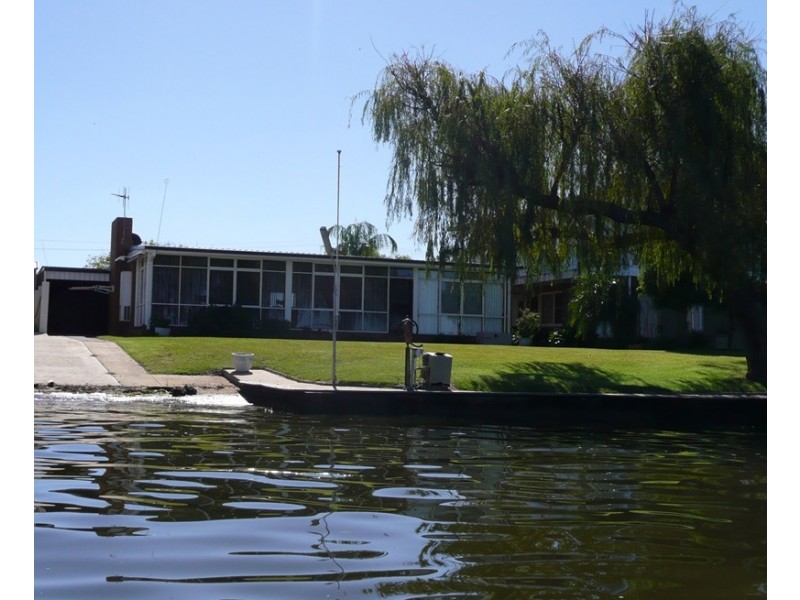 29 Lang Street, Mulwala NSW 2647