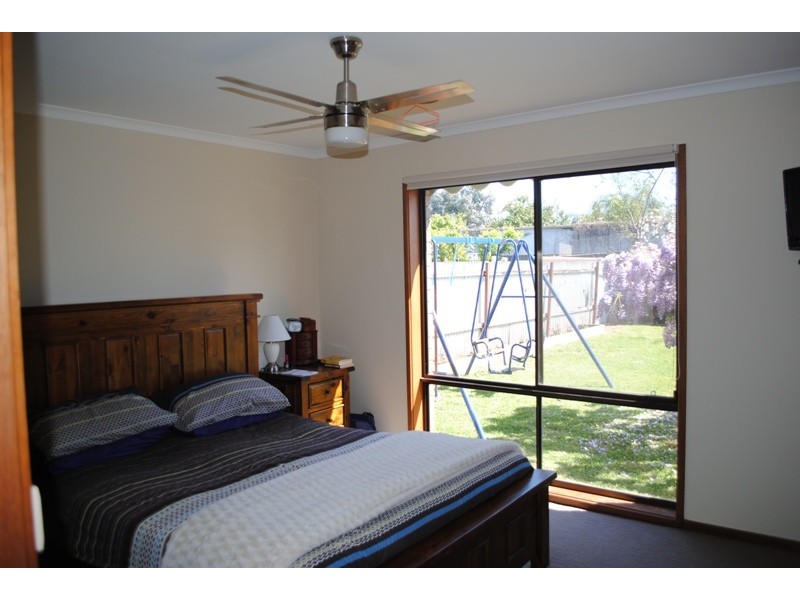 10 Curtois Street, Yarrawonga VIC 3730