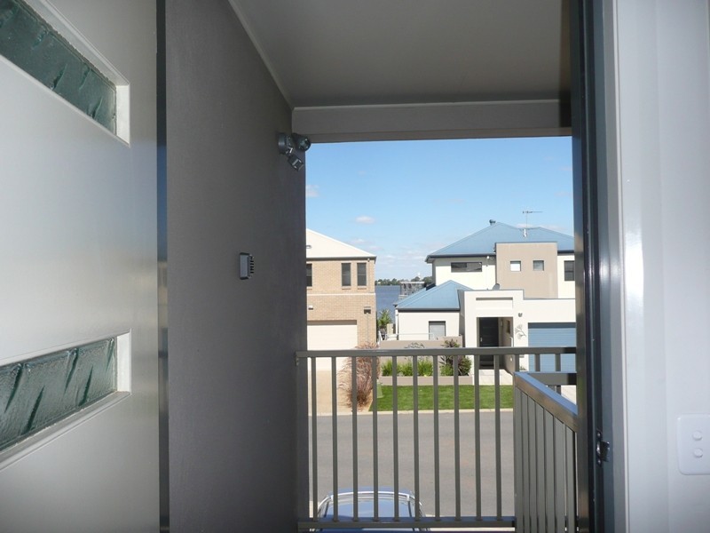 33B Cypress Drive, Mulwala NSW 2647