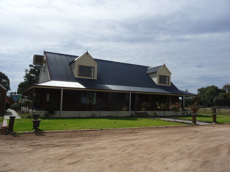 3 Katamatite Road, Yarrawonga VIC 3730