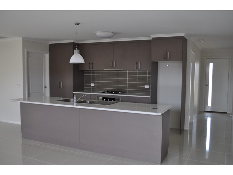 2/17 Jane Road, Yarrawonga VIC 3730