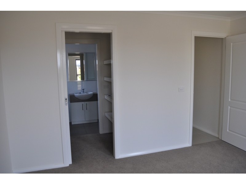 2/17 Jane Road, Yarrawonga VIC 3730