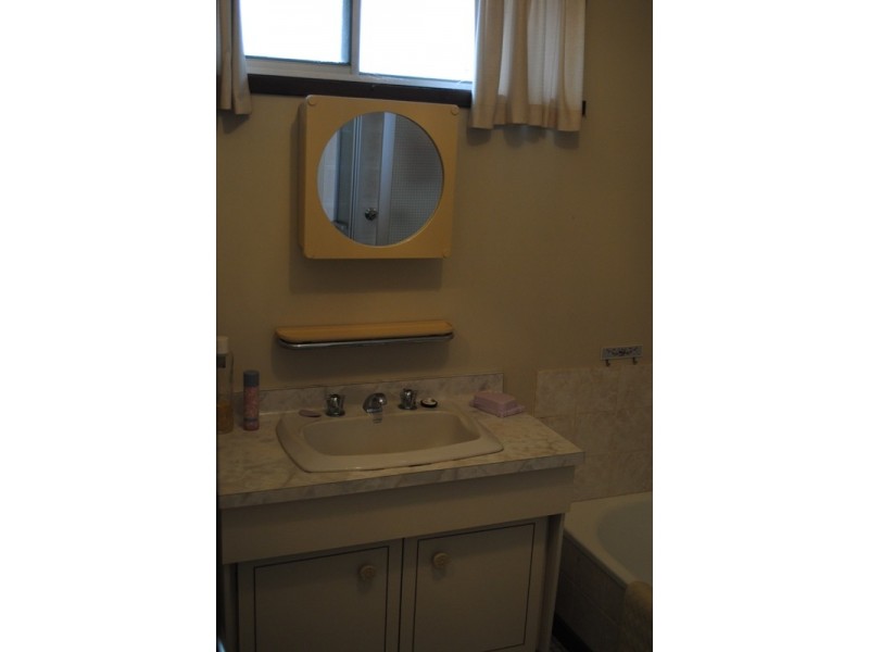 2/31a McNally Street, Yarrawonga VIC 3730