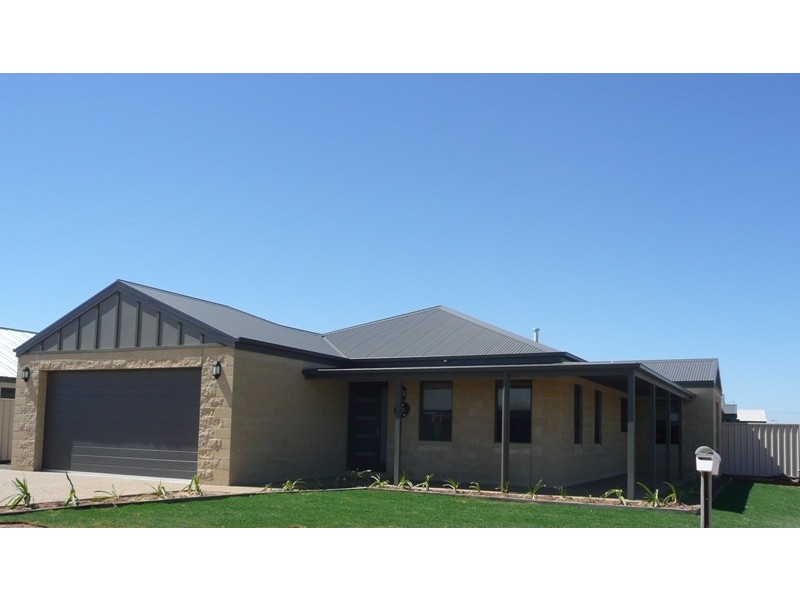 18 Wonga Place, Yarrawonga VIC 3730