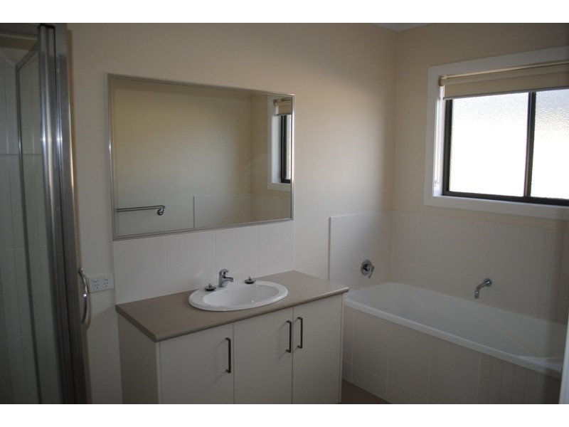 18 Wonga Place, Yarrawonga VIC 3730