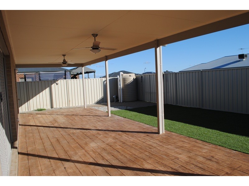 1 Marine Avenue, Yarrawonga VIC 3730