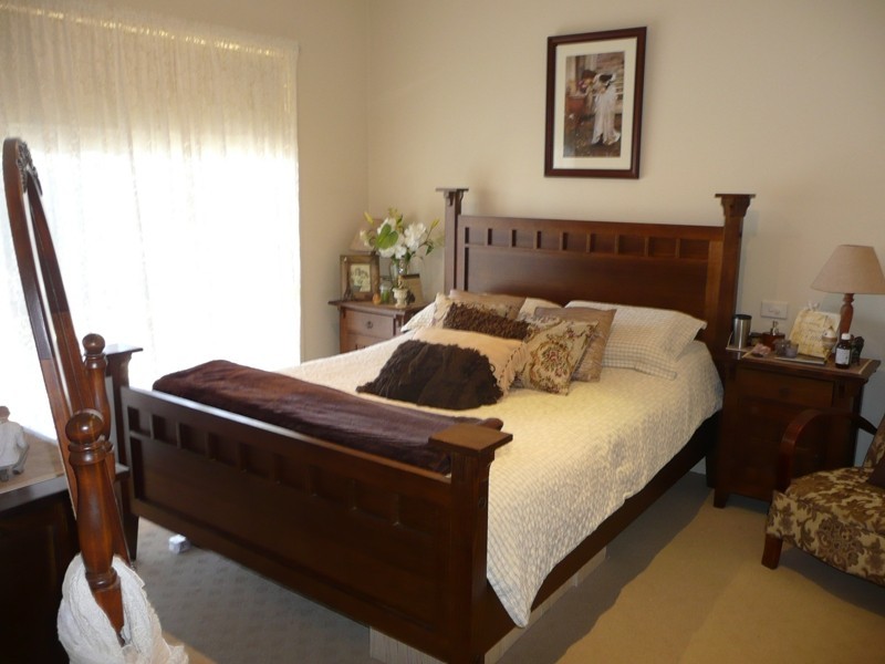 16 Derry Drive, Yarrawonga VIC 3730