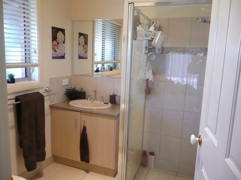 16 Derry Drive, Yarrawonga VIC 3730