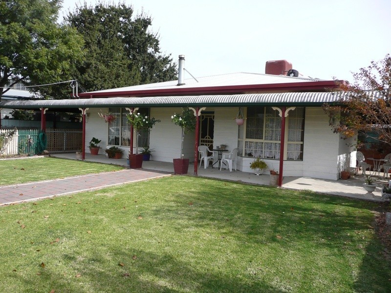 30 Barr Street, Tungamah VIC 3728