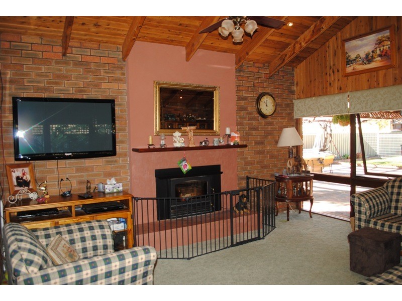 13 Corowa Road, Mulwala NSW 2647