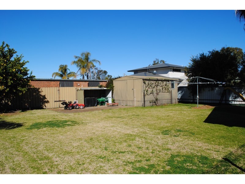 13 Corowa Road, Mulwala NSW 2647