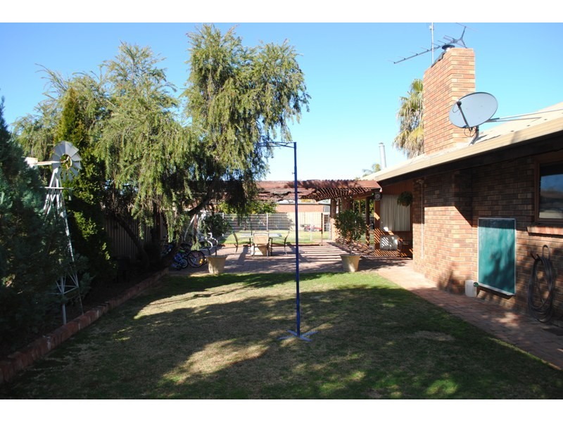 13 Corowa Road, Mulwala NSW 2647