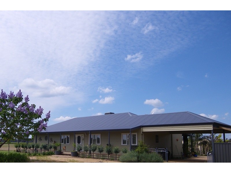 106 Murphy Street, Yundool VIC 3727