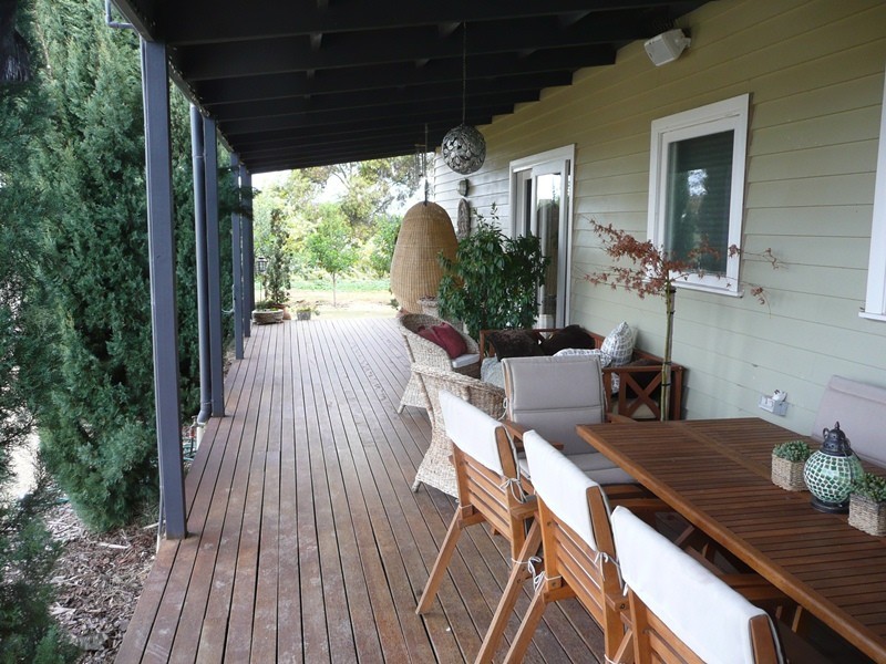 106 Murphy Street, Yundool VIC 3727