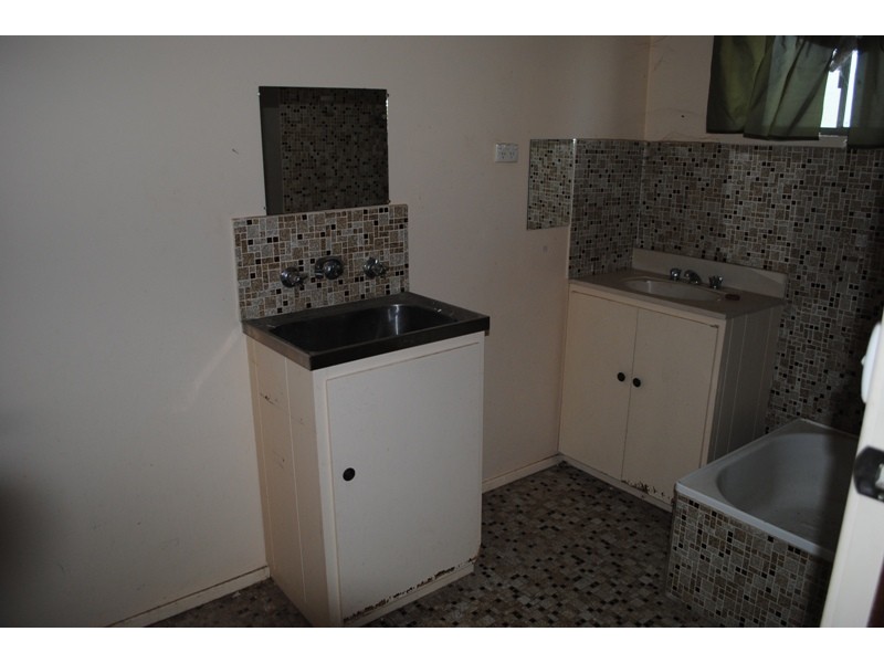 3/4 Benalla Road, Yarrawonga VIC 3730