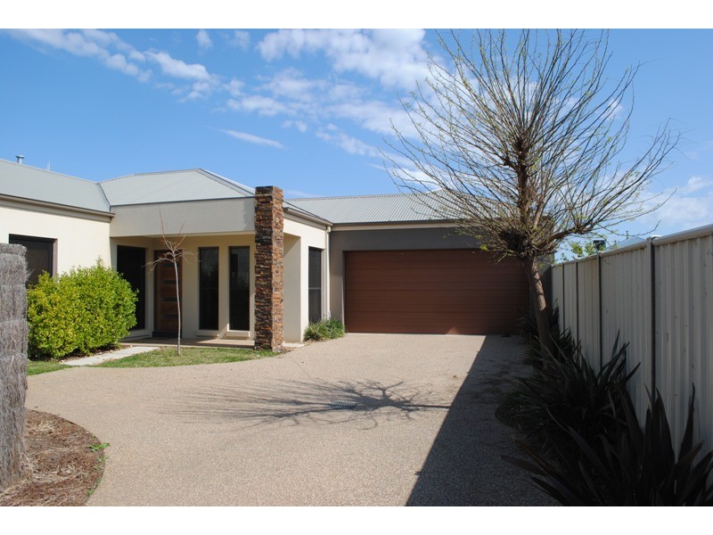 3/9 Fiona Drive, Yarrawonga VIC 3730