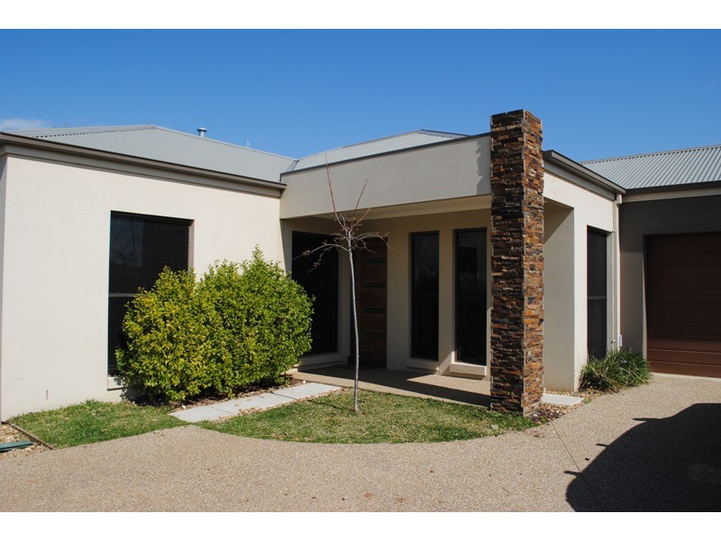 3/9 Fiona Drive, Yarrawonga VIC 3730