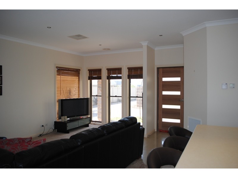 3/9 Fiona Drive, Yarrawonga VIC 3730