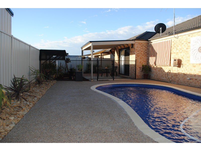 11 La Bamba Drive, Yarrawonga VIC 3730