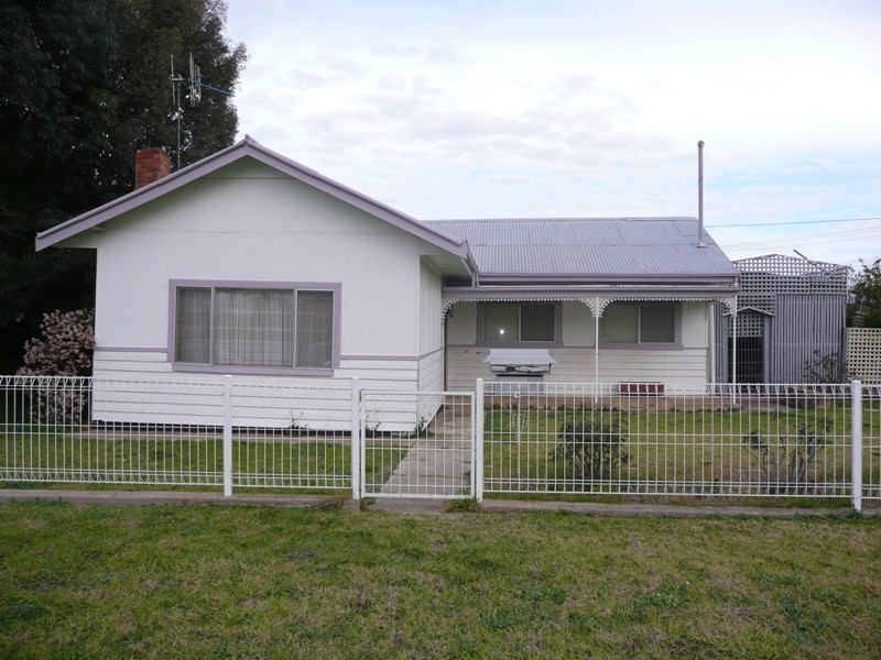 15 Warrick Street, Yarrawonga VIC 3730