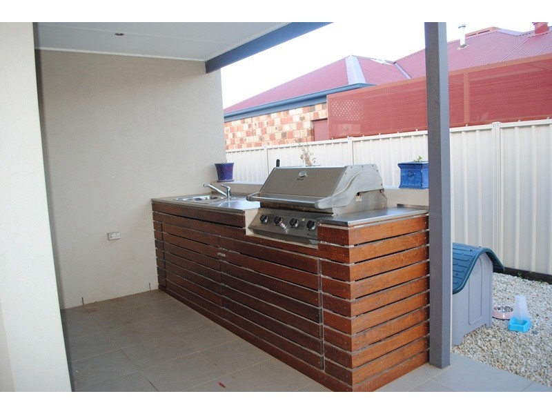 37 Zorro Drive, Yarrawonga VIC 3730