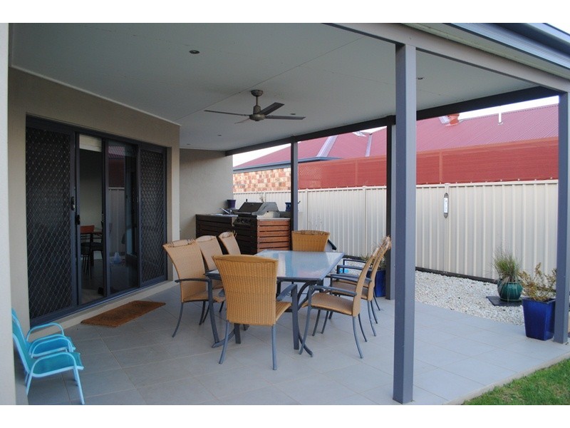 37 Zorro Drive, Yarrawonga VIC 3730