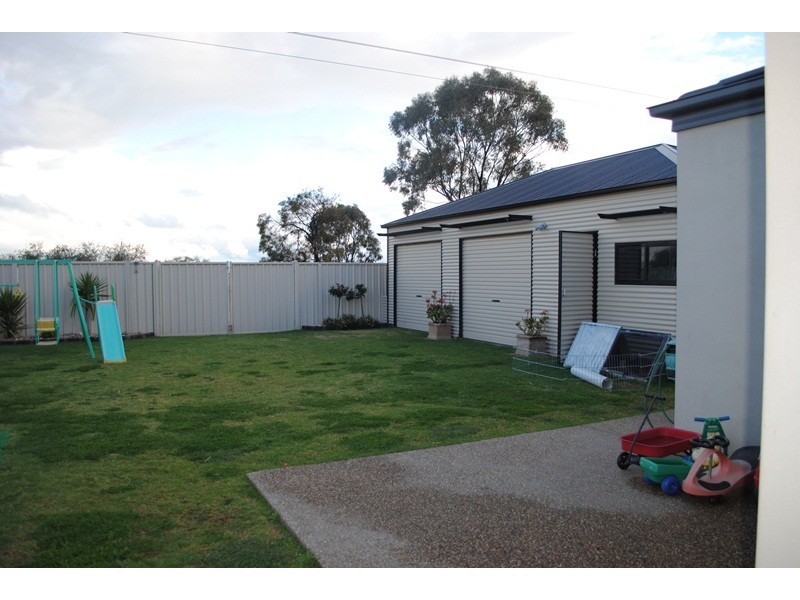 37 Zorro Drive, Yarrawonga VIC 3730