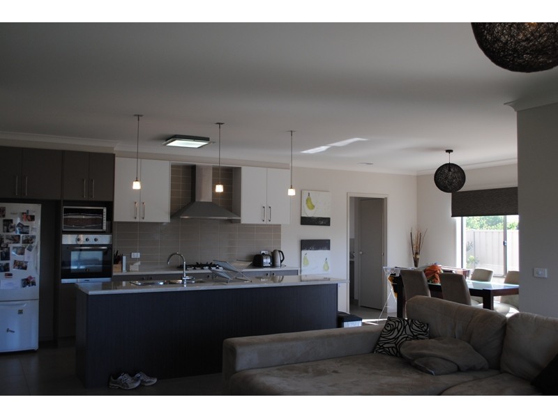 2 Heron Court, Yarrawonga VIC 3730