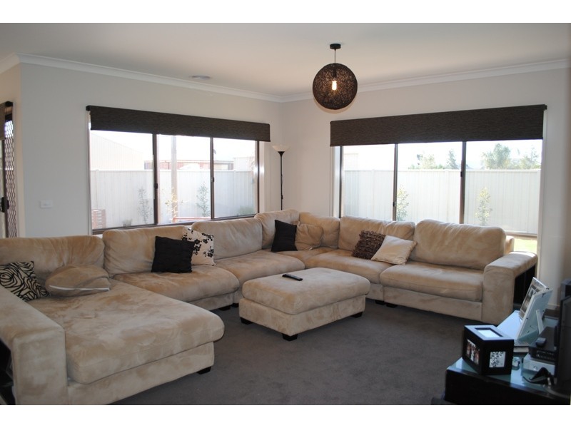 2 Heron Court, Yarrawonga VIC 3730