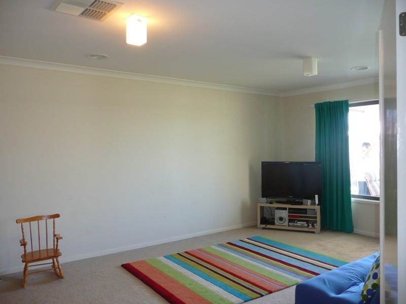 2 Fields Avenue, Yarrawonga VIC 3730