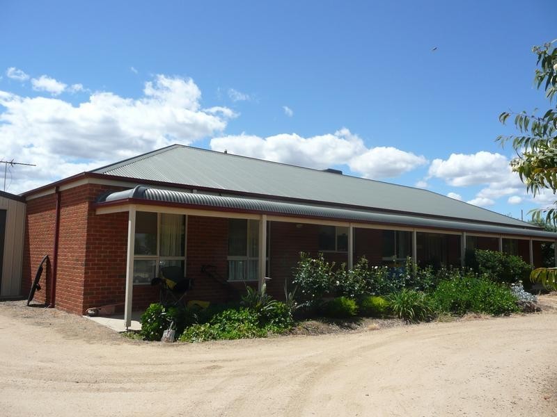49 Cahills Road, Yarrawonga VIC 3730