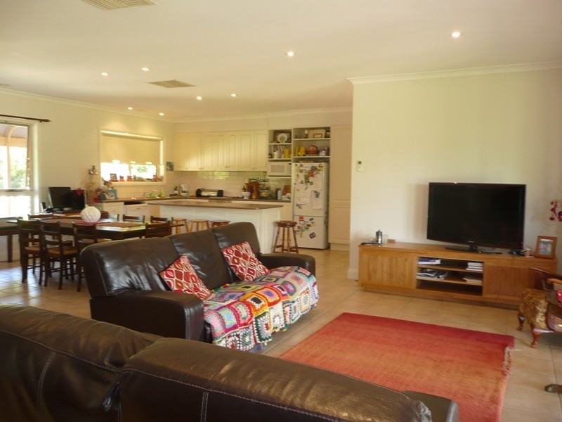 49 Cahills Road, Yarrawonga VIC 3730