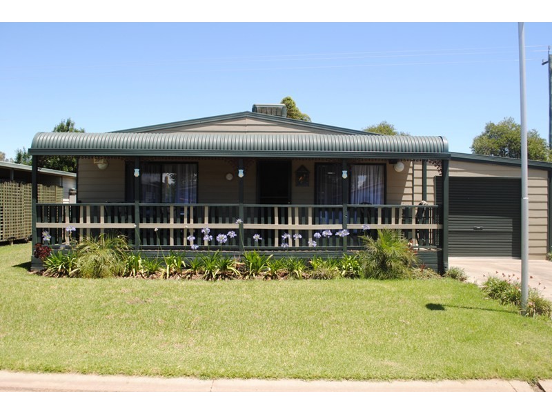 6 Lilian Crt, Mulwala NSW 2647