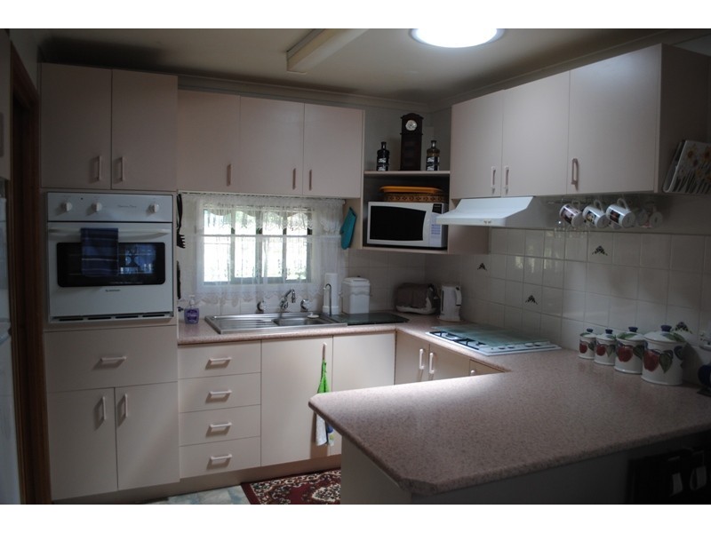 6 Lilian Crt, Mulwala NSW 2647
