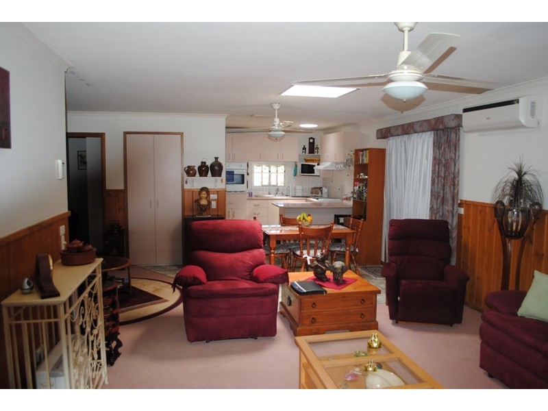 6 Lilian Crt, Mulwala NSW 2647