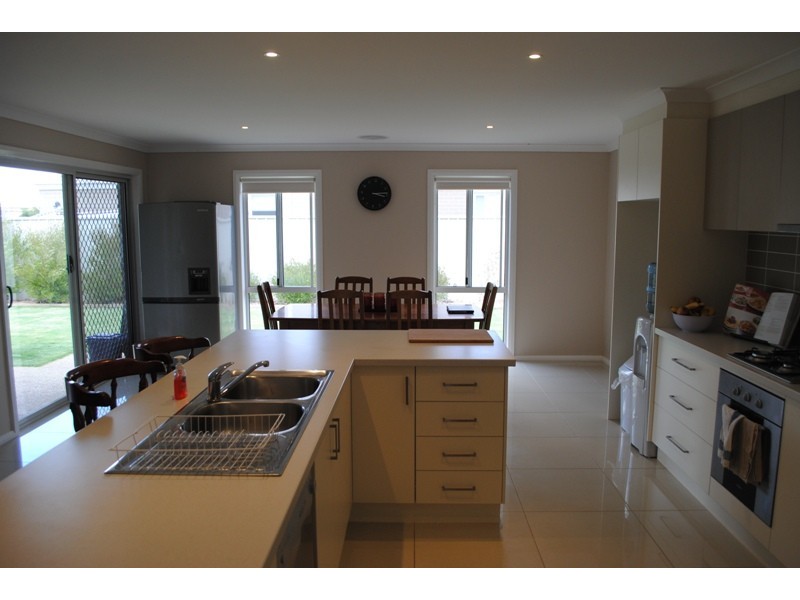 69 Lakeview Circuit, Yarrawonga VIC 3730