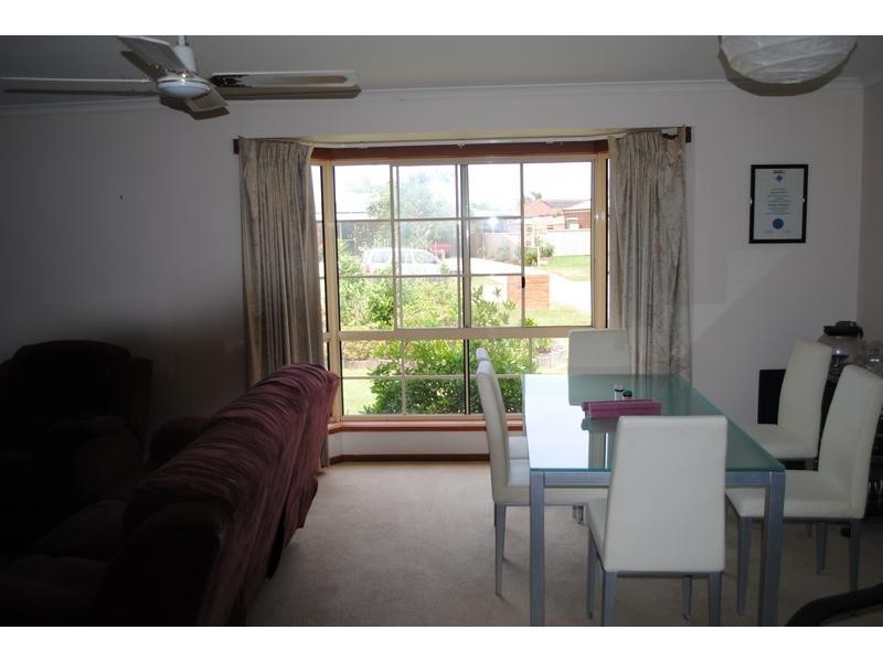 Unit 1/2 Leslie Mews, Yarrawonga VIC 3730