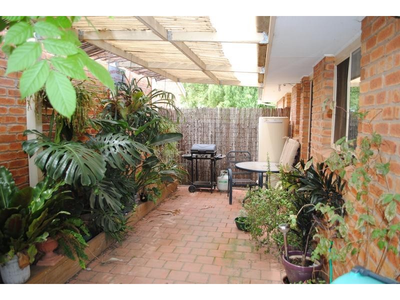 Unit 1/2 Leslie Mews, Yarrawonga VIC 3730