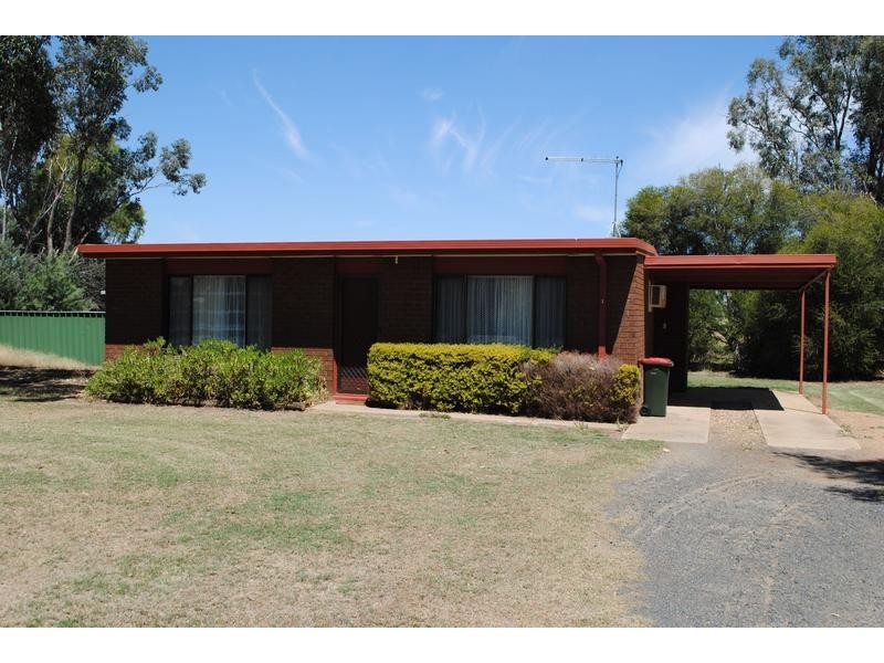 11 Hogans Road, Yarrawonga VIC 3730