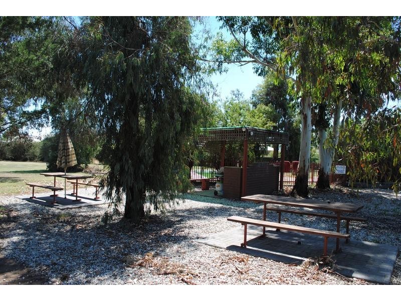 11 Hogans Road, Yarrawonga VIC 3730