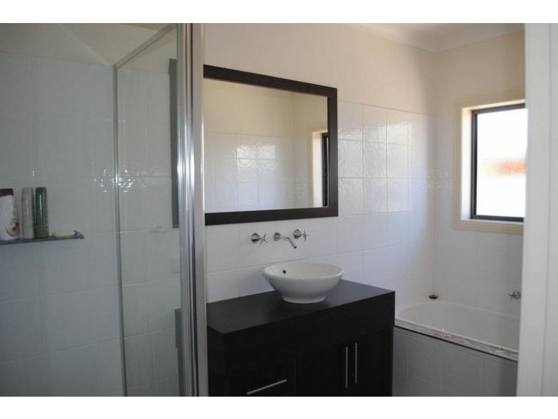 3B Amaroo Crt, Mulwala NSW 2647