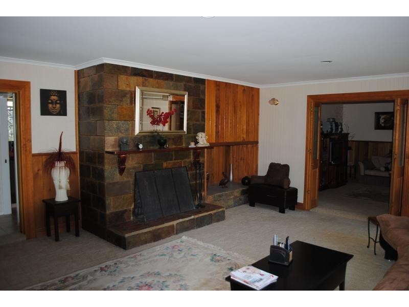 7-9 Goughs Lane, Bundalong VIC 3730