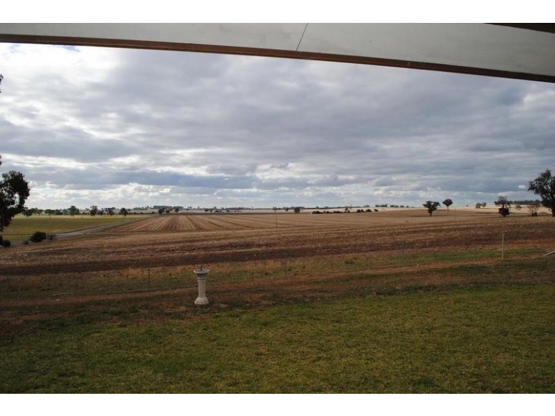 001 Barr Street, Tungamah VIC 3728