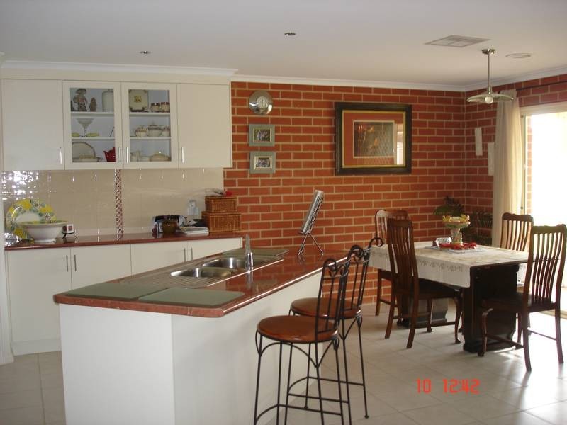 4 Heron Court, Yarrawonga VIC 3730