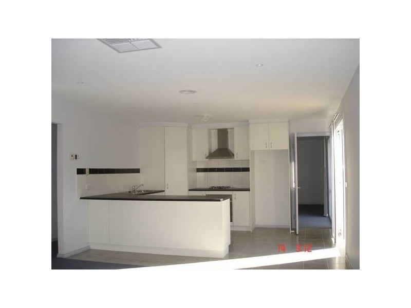 Champagne Crescent, Yarrawonga VIC 3730